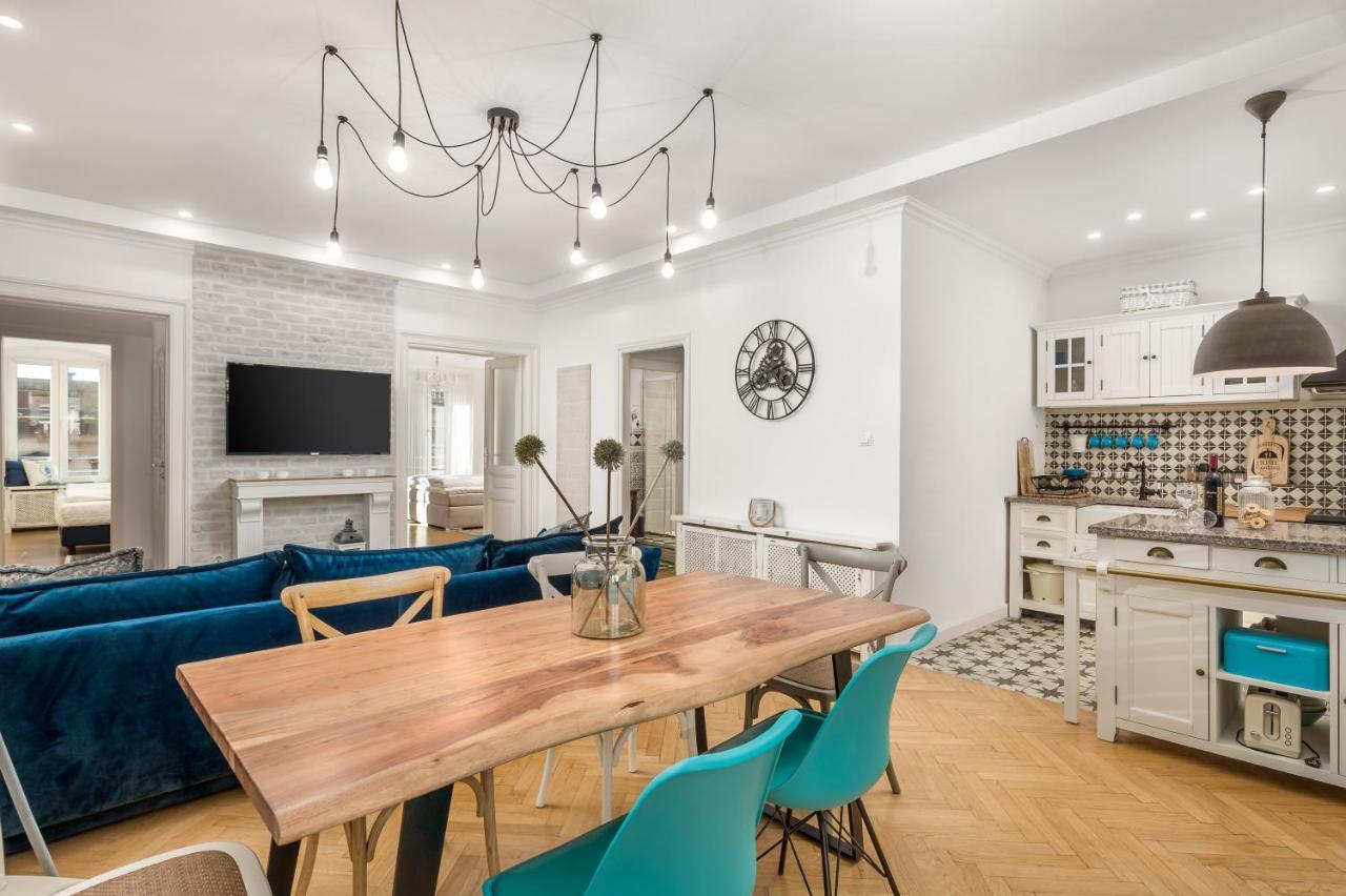 Luxury Karolina Riva 101m2 Apartment Rijeka
