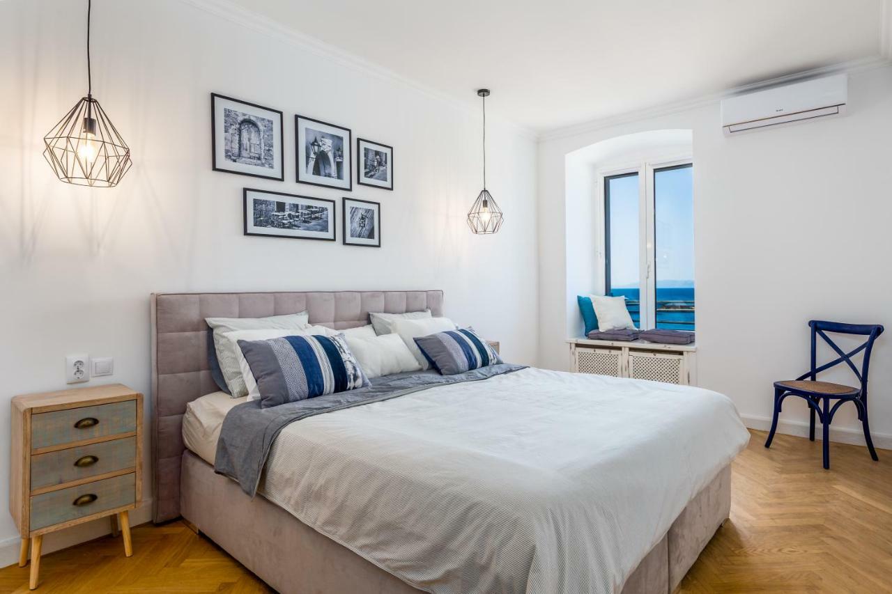 Luxury Karolina Riva 101m2 Apartment Rijeka