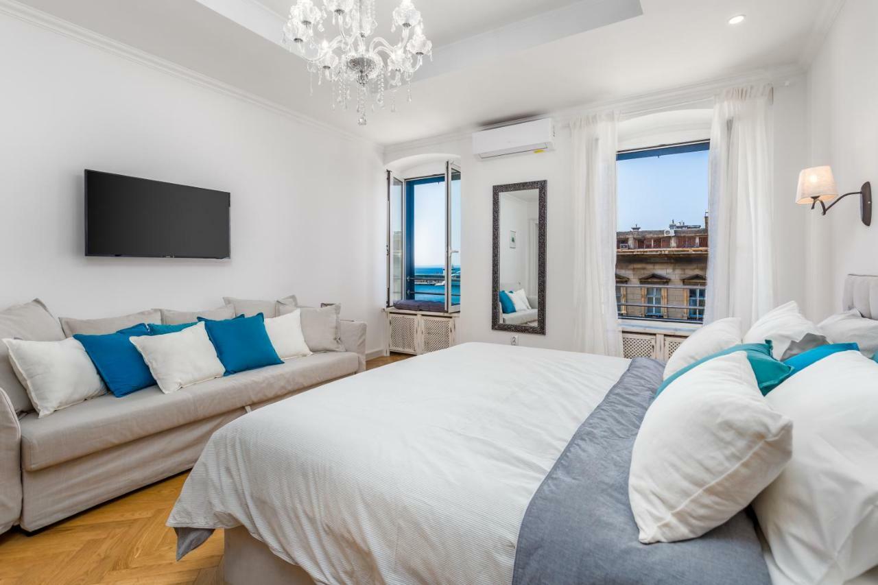 Apartment Luxury Karolina Riva 101m2