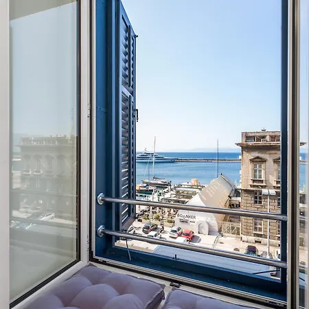 Luxury Apartment Karolina Riva 101M2 Rijeka Exterior photo